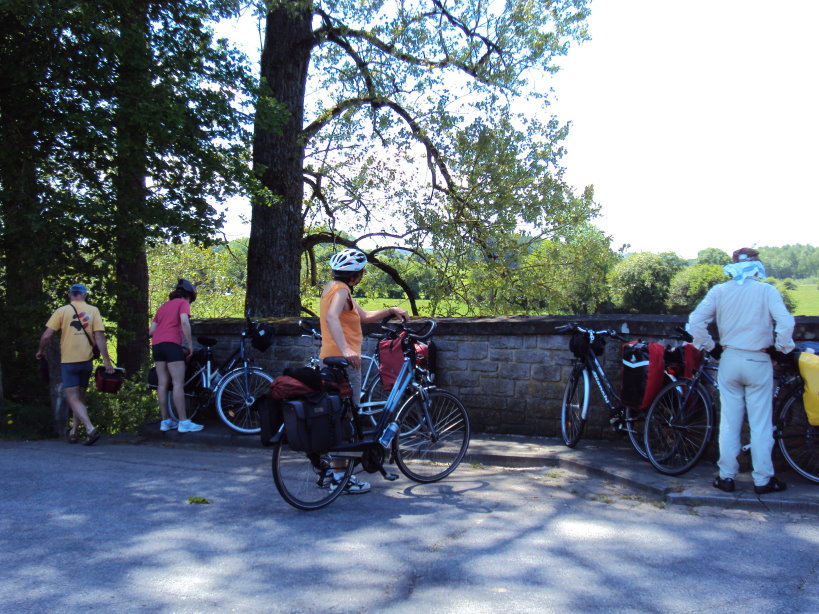 mouzon entre meuse et chier1989.jpg